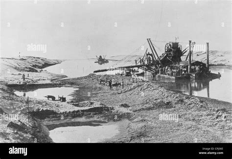 Construction of the Suez Canal Stock Photo - Alamy