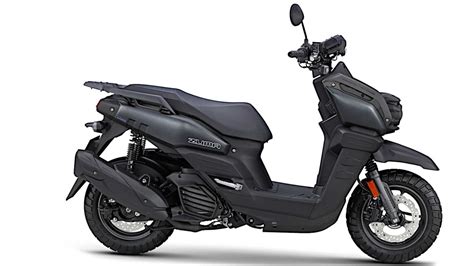 2022-yamaha-zuma-125-black-right-side - SCOOTERNET