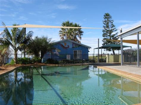 Surf Beach Holiday Park - Kiama Swimming pool