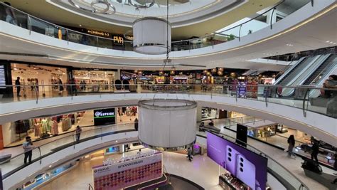 5 Shopping malls in Bangalore that you must visit!