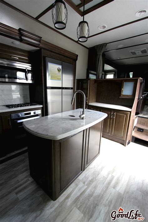 2020 Grand Design Front Living Solitude 380FL | Good Life RV