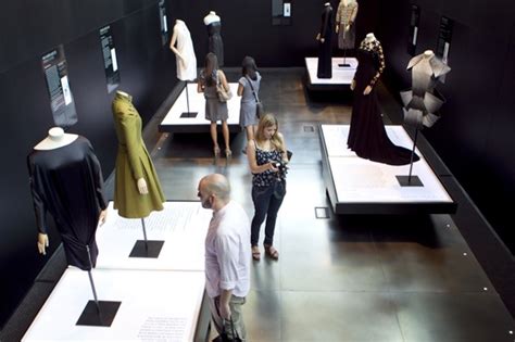 Moda y literatura: exposición en Barcelona | Bcn Cool Hunter