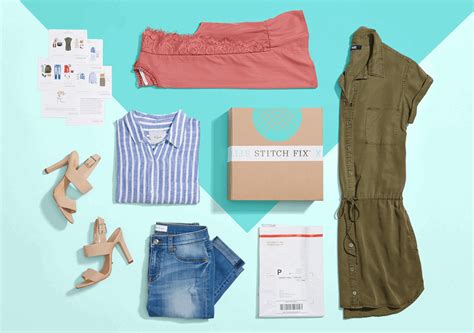 32 Best Women's Clothing Subscription Boxes To Try This Month