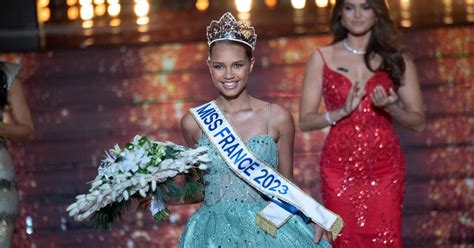 Miss France 2023 : Indira Ampiot révèle les mots de sa première dauphine au moment de sa victoire