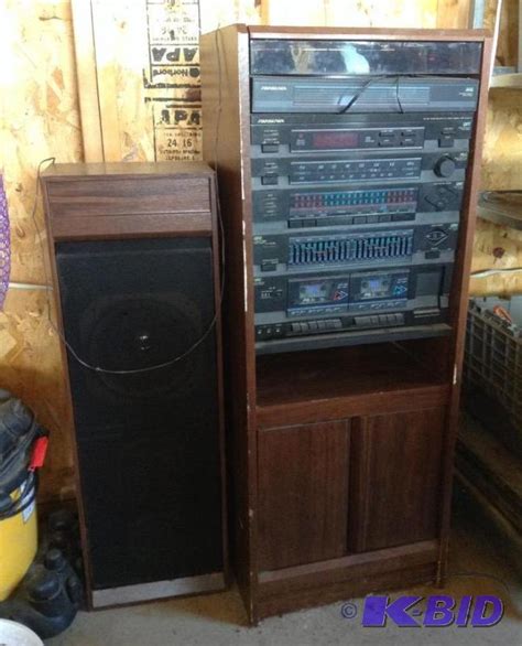 Soundesign Stereo System - Cabinet - Speakers | Big Lake Estate | K-BID