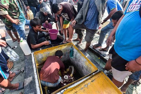 Indonesia Earthquake, Tsunami Updates: Mass Burials As Toll Rises To 832