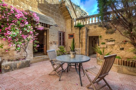 Houses of Character in Malta to buy or rent | Perry Estate Agents