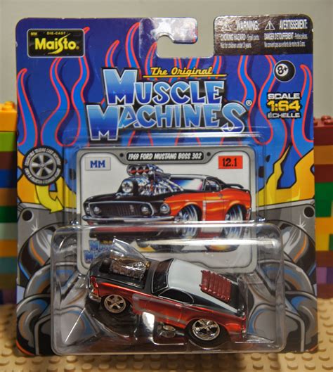 Maisto Muscle Machines 1969 Ford Mustang Boss 302 1 64 Diecast Muscle ...