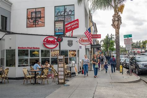 Old Town Pasadena, California Editorial Photo - Image of busy, town ...