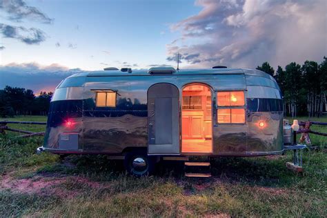 Stunning Restored 1954 Airstream Flying Cloud Travel Trailer | HomeDSGN ...