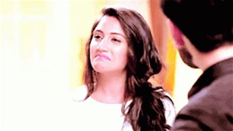 Ishqbaaaz Shivika GIF - Ishqbaaaz Shivika Surbhi Chandna - Discover & Share GIFs