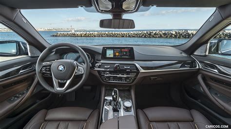 BMW 5-Series | 2017MY 530d xDrive Luxury Line | Interior, Cockpit