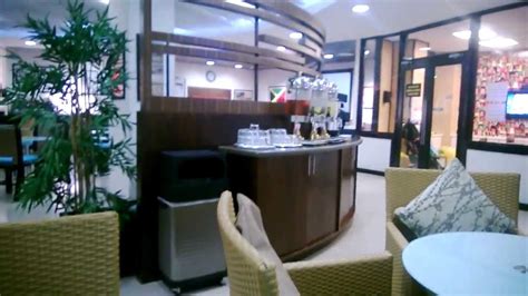 Montego Bay Jamaica Sangster airport Mobay VIP club departure lounge - YouTube