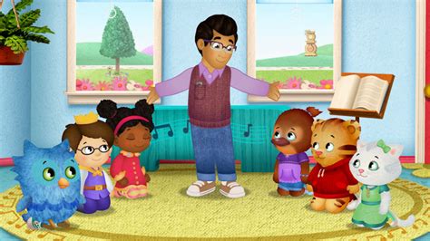 Daniel Tiger's Neighborhood: Daniel Finds Something to Do / Daniel’s ...