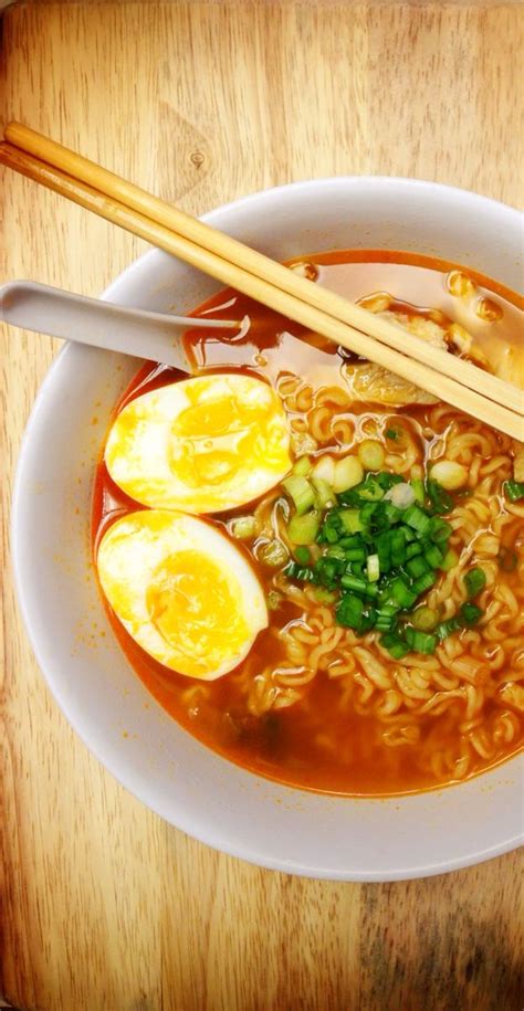 Shin Ramyun never needs to be boring | Healthy food habits, Aesthetic food, Spicy dishes