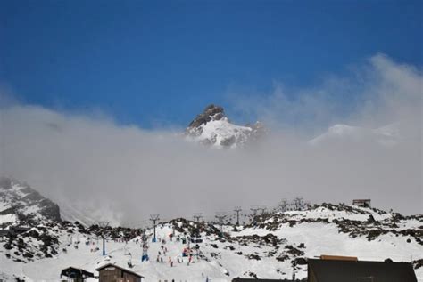 Mount Ruapehu Snow Peaks at Whakapapa – NZ Largest Ski Area – Feettogo