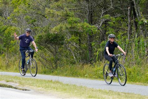 Jill Biden Bikes in Camo Leggings & Pegasus Nikes for 70th Birthday – Footwear News