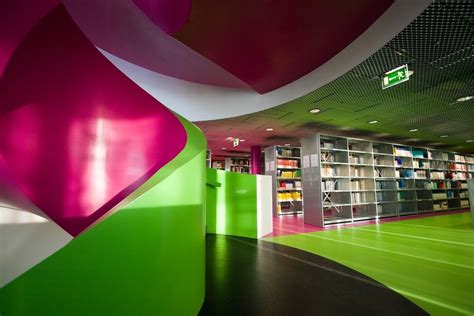 Library, Brandenburg University of Technology Cottbus–Senftenberg, Herzog & de Meuron