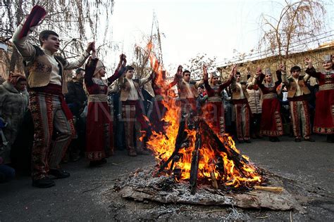 Armenian Holidays | iArmenia: Armenian History, Holidays, Sights, Events