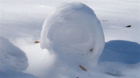 Rare Snow Rollers Form Across Idaho | Mental Floss