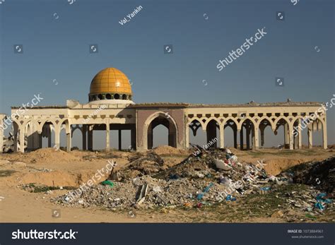 8 Yasser arafat international airport Images, Stock Photos & Vectors | Shutterstock