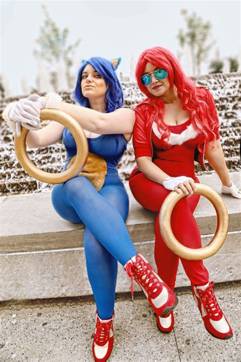 Sonic & Knuckles Cosplay