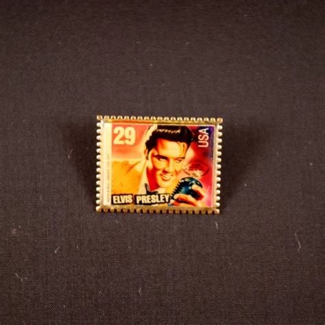 1992 WINCO ELVIS Presley PhotoMagic Pinback Lapel Pin USPS 29 Cent Stamp Rare $8.48 - PicClick