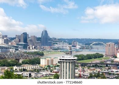 120 Summer Cincinnati Skyline Images, Stock Photos & Vectors | Shutterstock