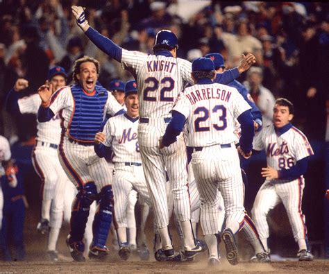 Mets win Game 6 of the 1986 World Series. New York Mets Baseball, Baseball Star, Baseball Shoes ...