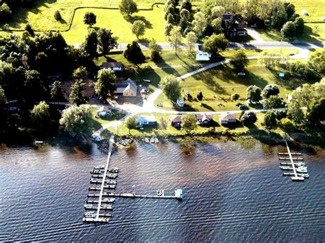 MEC&F Expert Engineers : 1 man killed, another 2 injured in boat crash in Black Lake, New York