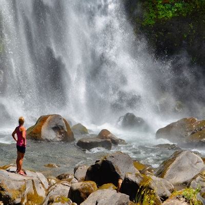 Hike to Mill Creek & Barr Creek Falls, Mill Creek Falls Parking Area