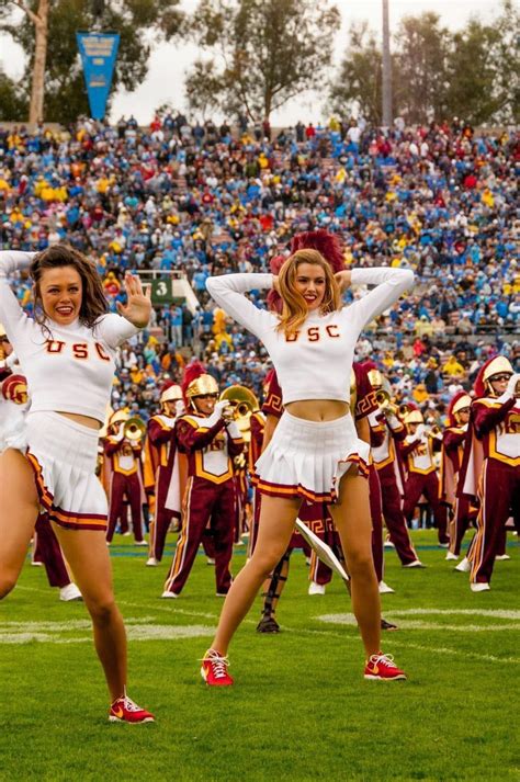 USC Song Girls : r/cheerleaders