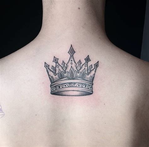 32 Beautiful Crown Tattoos Fit For Royalty - TattooBlend