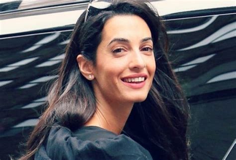 Top 9 Pictures of Amal Clooney Without Makeup | Styles At Life