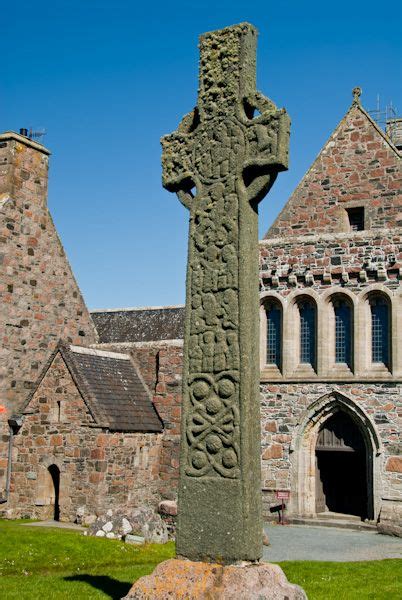 Iona Abbey, History & Photos | Historic Scotland Guide