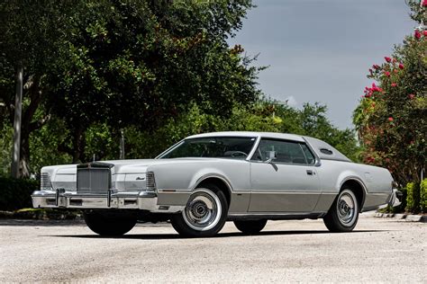 1976 Lincoln Mark IV | Orlando Classic Cars