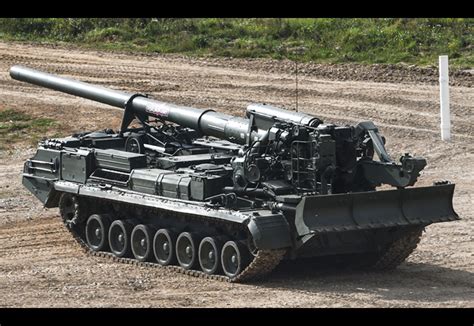 2S7 Pion / Malka (M1975) 203mm Tracked Self-Propelled Howitzer (SPH)