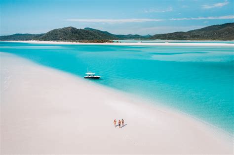 Discover Whitehaven Beach, the most beautiful beach in Australia ...