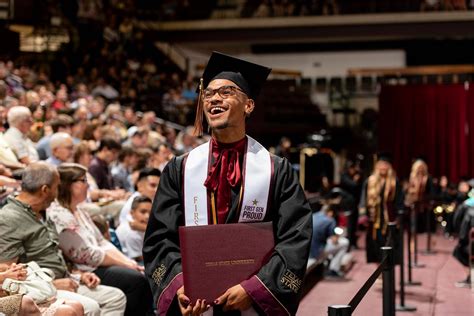 Celebration : First Gen Proud : Texas State University