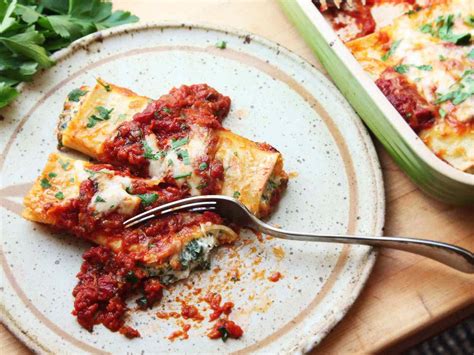 Spinach and Ricotta Manicotti Recipe