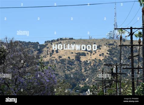 The HollyWood Sign in the Hollywood Hills Stock Photo - Alamy