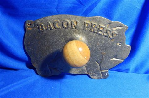 Bacon Press Cast Iron Press Iron Pig Shaped Bacon Press | Etsy | Cast iron, Pig, Antique cast iron