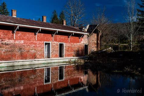 Sweet Springs Resort - Abandoned - Abandoned Building Photography