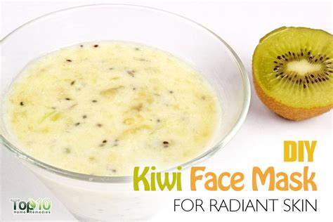 Easy-To-Make Kiwi Face Mask For That Instant Glow | Top 10 Home Remedies