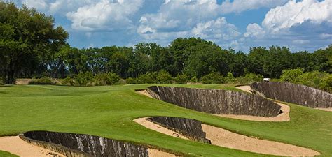 Mystic Golf Club, Ancaster, - Golf course information and reviews.