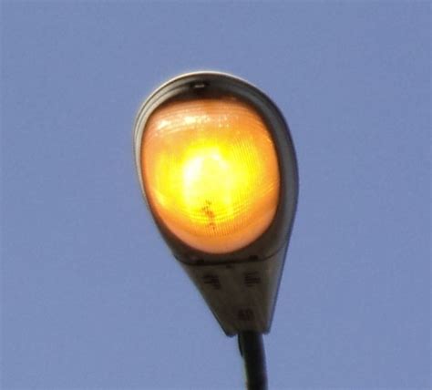 Lighting-Gallery.net - HID BULBS AND STREET LIGHTING/400W HIGH PRESSURE SODIUM DAYBURNER STREET ...