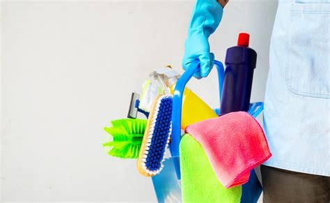 5 Main Reasons for Hiring Professional Cleaning Service