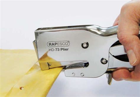 Top 10 Best Heavy Duty Staplers in 2022 Reviews | Buyer's Guide