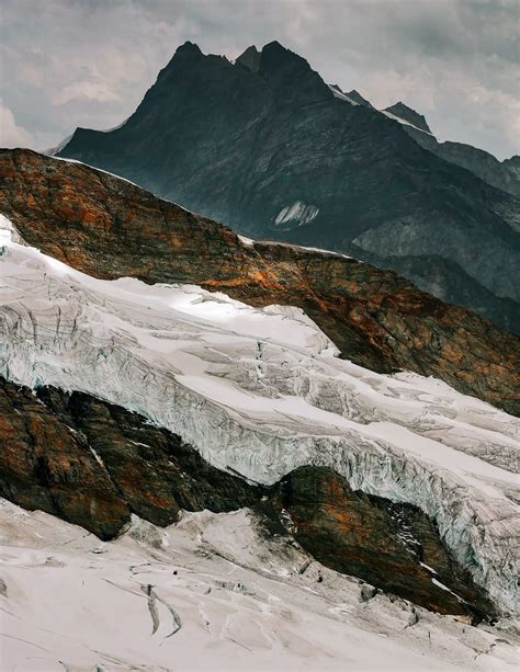 Lauterbrunnen in Winter: Planning the Perfect Winter Getaway - Your ...