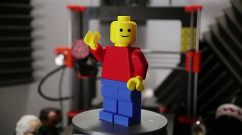 3D Print Time Lapse | Giant Lego Man - YouTube